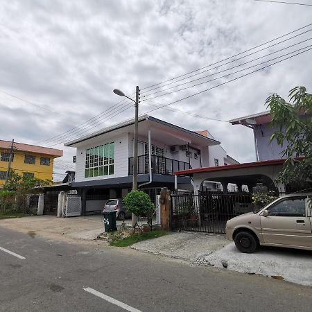 Nj_Homestay@Kkia/Petagas Kk Kota Kinabalu Exterior photo
